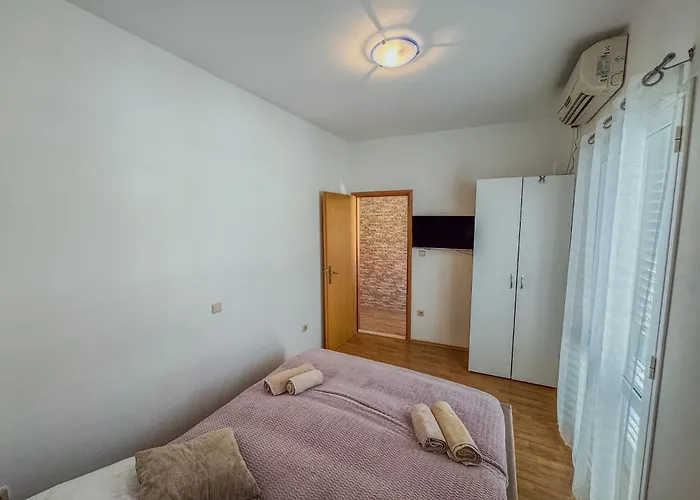 Marin Tomas Apartman *