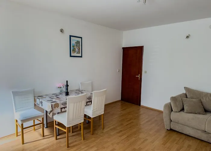 Lejlighed Marin Tomas